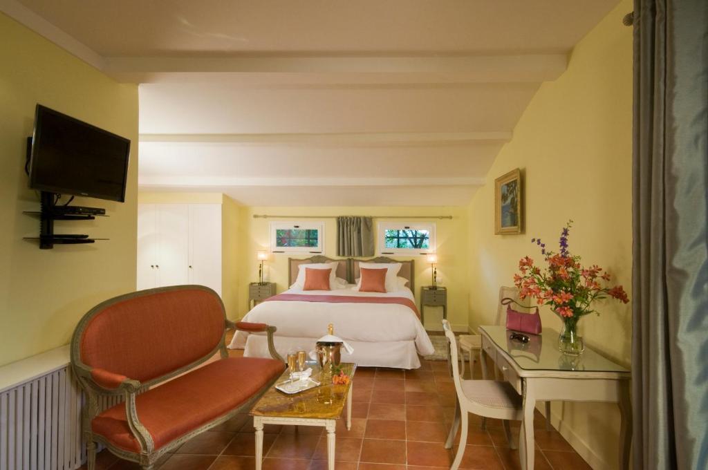 Le Mas Du Chanoine Saint-Paul-de-Vence Habitación foto
