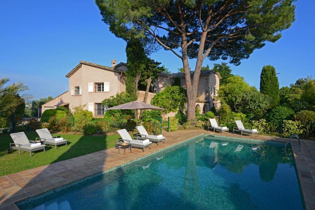 Le Mas Du Chanoine Saint-Paul-de-Vence Exterior foto